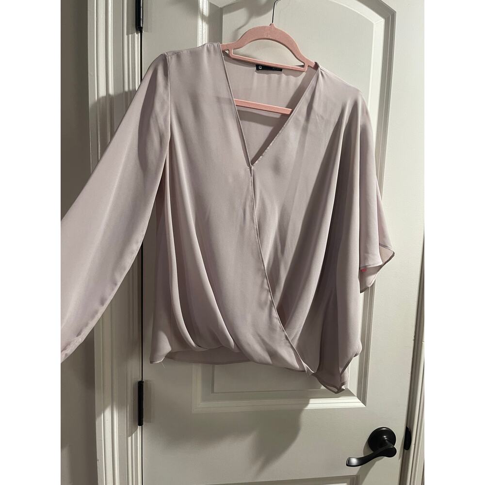krisa lilac ruffle sleeve blouse - S EUC - Picture 10 of 15